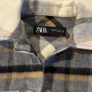 Zara Checkered Wool Blend shacket in Gray and Tan